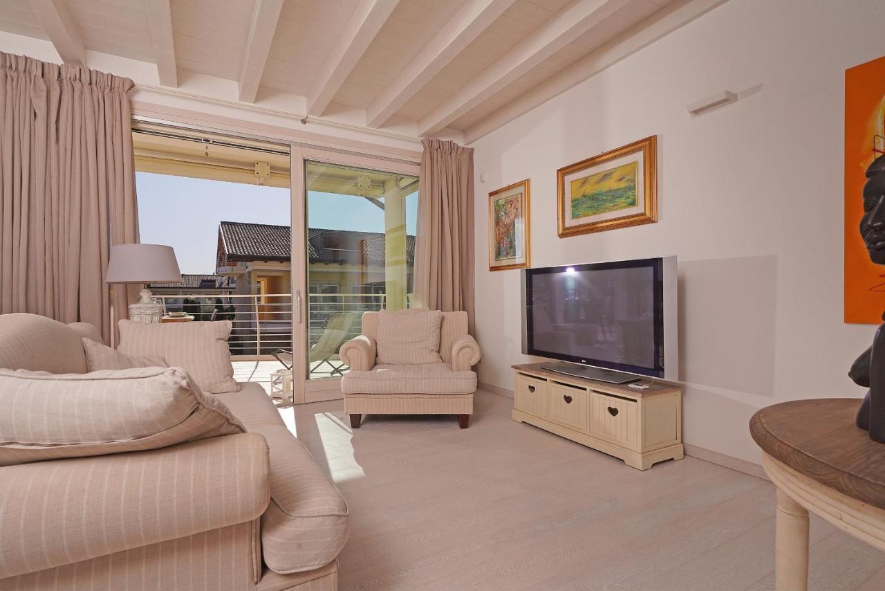 Resort Caesar C4 Sirmione - Gardagate Buitenkant foto