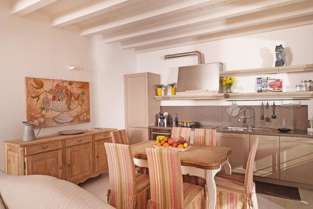 Resort Caesar C4 Sirmione - Gardagate Buitenkant foto