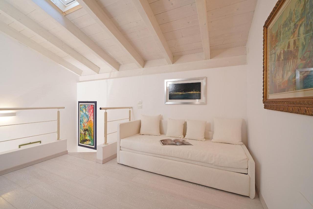 Resort Caesar C4 Sirmione - Gardagate Buitenkant foto
