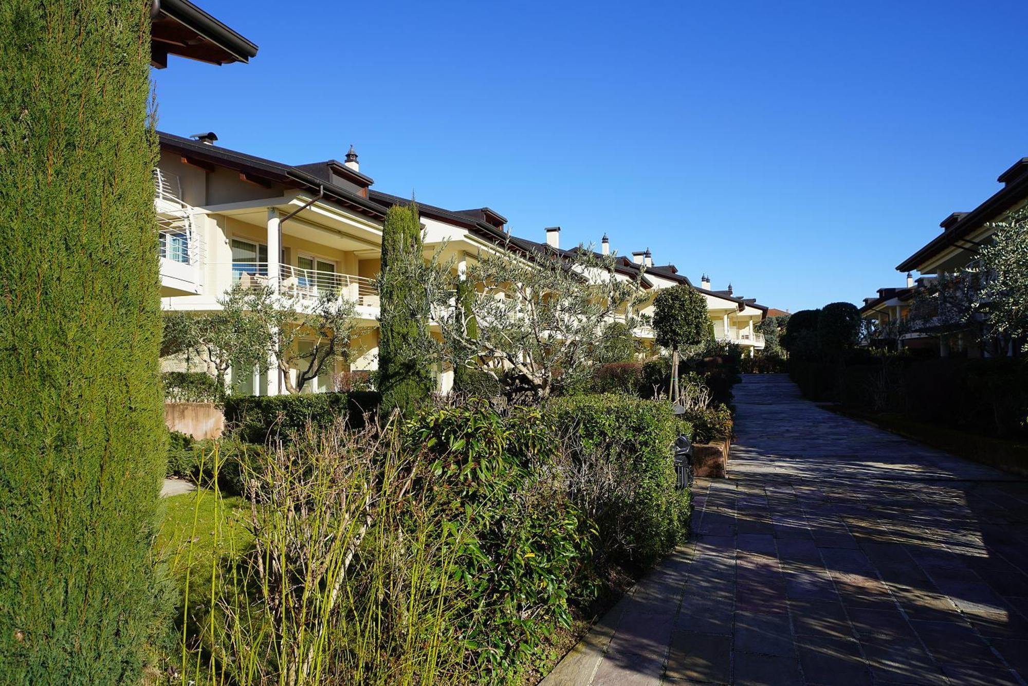 Resort Caesar C4 Sirmione - Gardagate Buitenkant foto